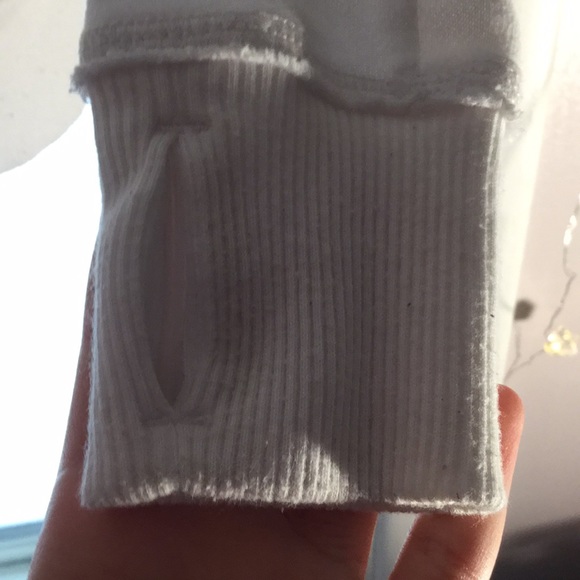 Hollister hoodie - Picture 4 of 5